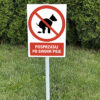 Posprzątaj po swoim psie tabliczka na trawnik na słupku trzonku