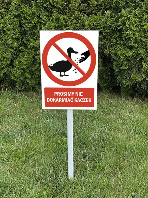 Prosimy nie dokarmiać kaczek tabliczka na trawnik na słupku trzonku
